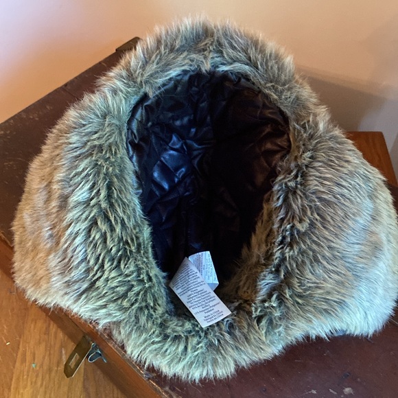 Eddie Bauer Trapper Hat Faux Fur Down Feather Black Quilted Unisex Size S/M - Picture 12 of 17